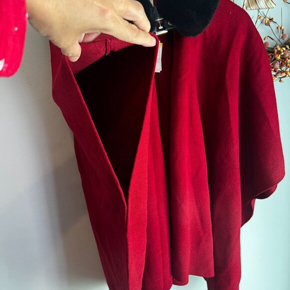 Anne Klein Women's Faux Fur Collar Ponco Sz MEDIUM in Titian Red/Anne Black - Picture 4 of 12